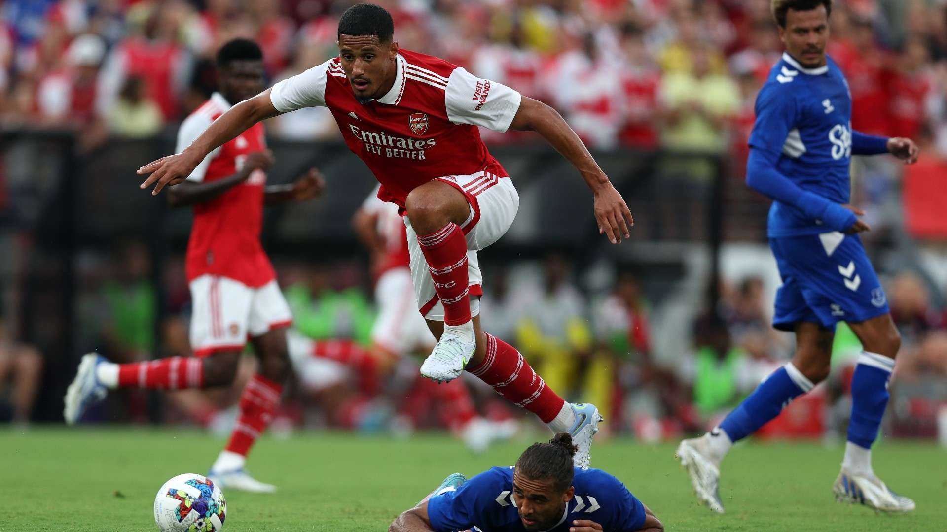 岁以下的小 岁以下的小